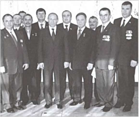 Иллюстрация к книге — Кому мы обязаны &quot;Афганом&quot; [i_036.jpg]