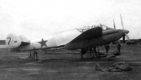 Иллюстрация к книге — Як-2/Як-4 и другие ближние бомбардировщики Яковлева [i_079.jpg]