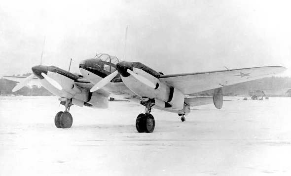 Иллюстрация к книге — Як-2/Як-4 и другие ближние бомбардировщики Яковлева [i_097.jpg]