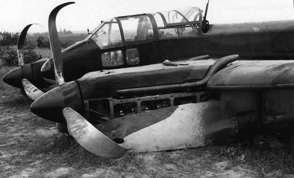Иллюстрация к книге — Як-2/Як-4 и другие ближние бомбардировщики Яковлева [i_119.jpg]