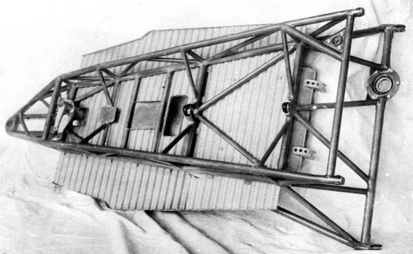 Иллюстрация к книге — Як-2/Як-4 и другие ближние бомбардировщики Яковлева [i_121.jpg]