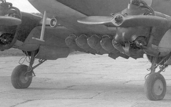 Иллюстрация к книге — Як-2/Як-4 и другие ближние бомбардировщики Яковлева [i_154.jpg]