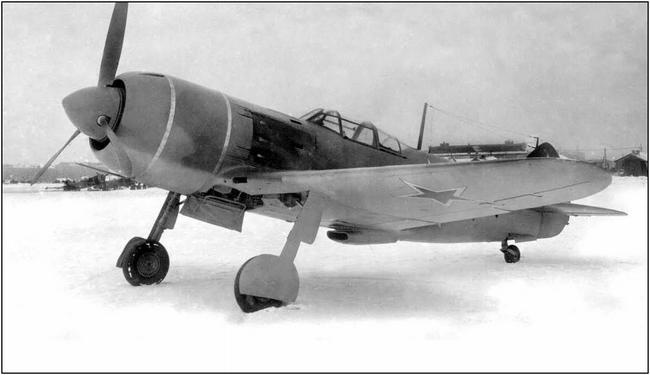 Иллюстрация к книге — Ла-7, Ла-9, Ла-11. Последние поршневые истребители СССР [i_011.jpg]