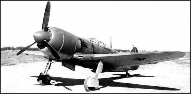 Иллюстрация к книге — Ла-7, Ла-9, Ла-11. Последние поршневые истребители СССР [i_016.jpg]