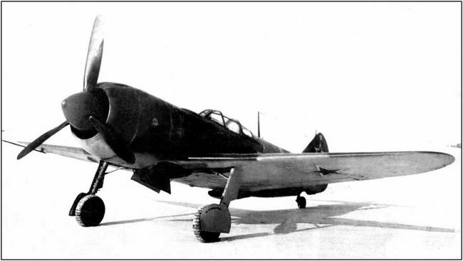 Иллюстрация к книге — Ла-7, Ла-9, Ла-11. Последние поршневые истребители СССР [i_018.jpg]