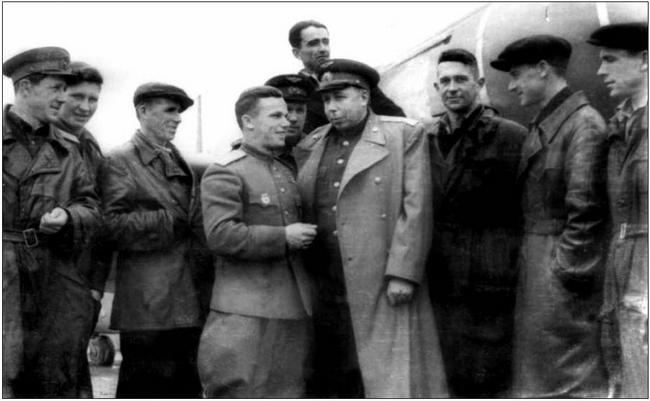 Иллюстрация к книге — Ла-7, Ла-9, Ла-11. Последние поршневые истребители СССР [i_030.jpg]