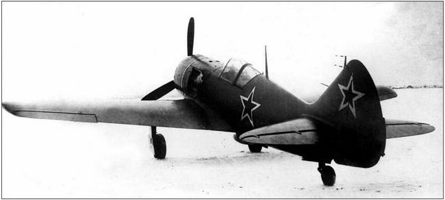 Иллюстрация к книге — Ла-7, Ла-9, Ла-11. Последние поршневые истребители СССР [i_074.jpg]