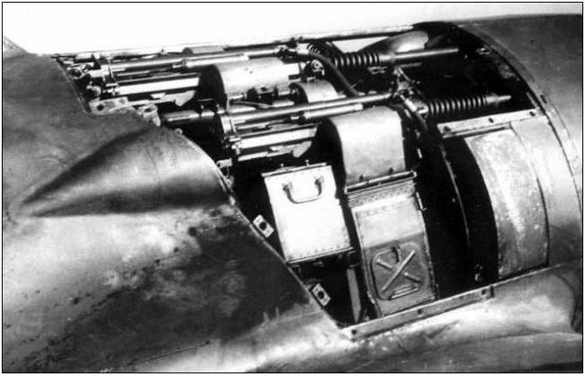 Иллюстрация к книге — Ла-7, Ла-9, Ла-11. Последние поршневые истребители СССР [i_090.jpg]