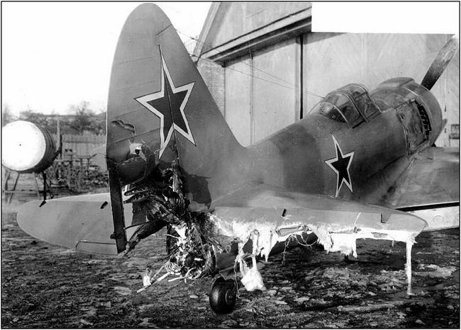 Иллюстрация к книге — Ла-7, Ла-9, Ла-11. Последние поршневые истребители СССР [i_147.jpg]
