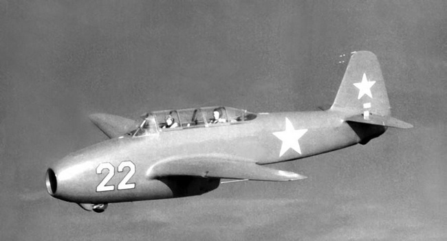 Иллюстрация к книге — Реактивные первенцы СССР - МиГ-9, Як-15, Су-9, Ла-150, Ту-12, Ил-22 [i_041.jpg]