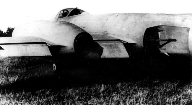 Иллюстрация к книге — Реактивные первенцы СССР - МиГ-9, Як-15, Су-9, Ла-150, Ту-12, Ил-22 [i_095.jpg]