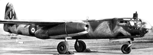 Иллюстрация к книге — Реактивные первенцы СССР - МиГ-9, Як-15, Су-9, Ла-150, Ту-12, Ил-22 [i_133.jpg]