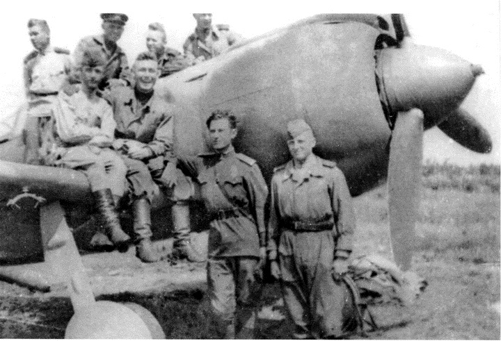 Иллюстрация к книге — Истребитель Ла-5. Сломавший хребет Люфтваффе [i_071.jpg]