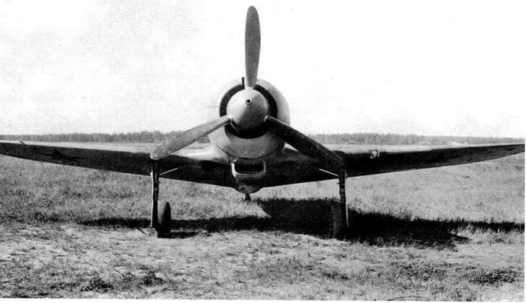 Иллюстрация к книге — Истребитель Ла-5. Сломавший хребет Люфтваффе [i_111.jpg]