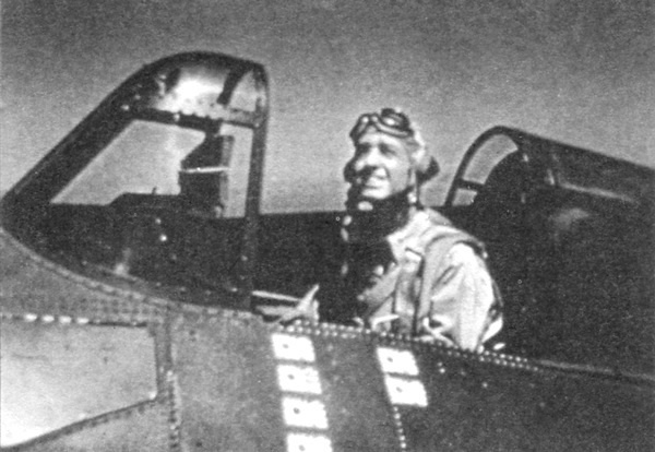 Иллюстрация к книге — Палубный истребитель Грумман F4F «Уайлдкэт» [i_068.jpg]