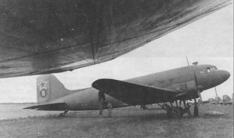 Иллюстрация к книге — Военно-транспортные самолеты, 1939-1945 [pic_110.jpg]