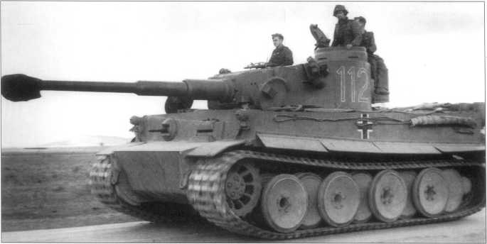 Иллюстрация к книге — Тяжелый танк «Тигр I» [i_013.jpg]