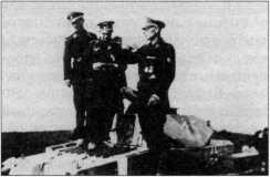 Иллюстрация к книге — Маленькие &quot;Тигры&quot;. Для разведки и связи [i_016.jpg]