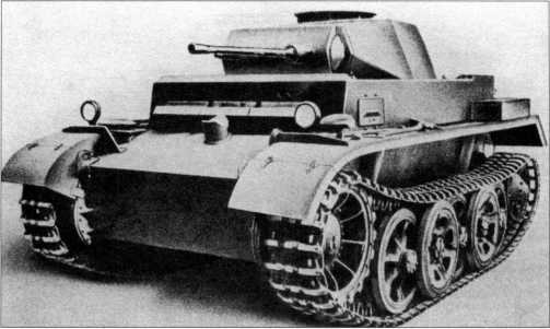 Иллюстрация к книге — Маленькие &quot;Тигры&quot;. Для разведки и связи [i_021.jpg]