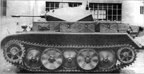 Иллюстрация к книге — Маленькие &quot;Тигры&quot;. Для разведки и связи [i_024.jpg]