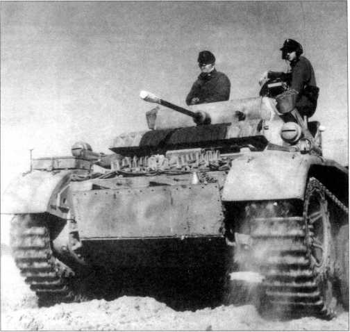 Иллюстрация к книге — Маленькие &quot;Тигры&quot;. Для разведки и связи [i_034.jpg]