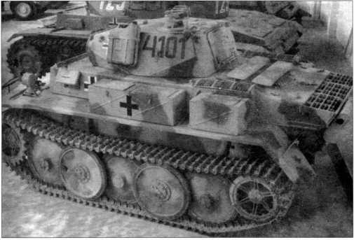 Иллюстрация к книге — Маленькие &quot;Тигры&quot;. Для разведки и связи [i_044.jpg]