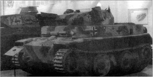 Иллюстрация к книге — Маленькие &quot;Тигры&quot;. Для разведки и связи [i_047.jpg]