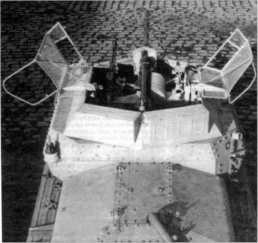 Иллюстрация к книге — Маленькие &quot;Тигры&quot;. Для разведки и связи [i_058.jpg]