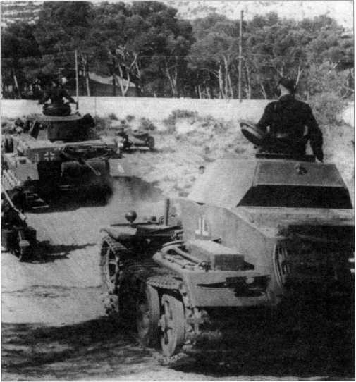 Иллюстрация к книге — Маленькие &quot;Тигры&quot;. Для разведки и связи [i_086.jpg]