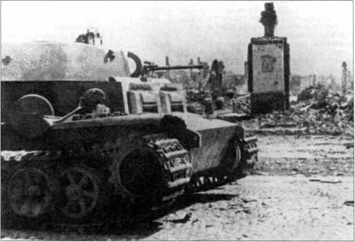 Иллюстрация к книге — Маленькие &quot;Тигры&quot;. Для разведки и связи [i_087.jpg]