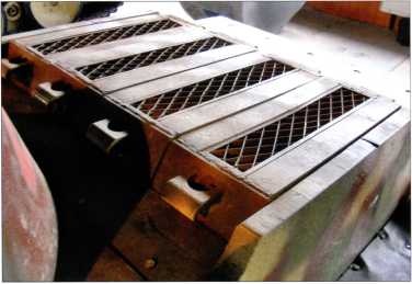 Иллюстрация к книге — Маленькие &quot;Тигры&quot;. Для разведки и связи [i_104.jpg]