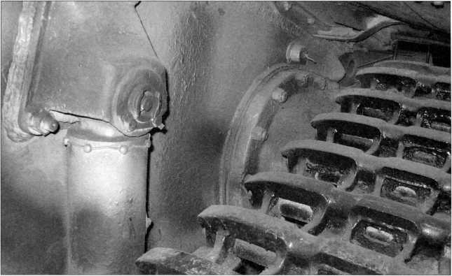 Иллюстрация к книге — Маленькие &quot;Тигры&quot;. Для разведки и связи [i_139.jpg]