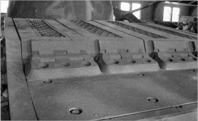 Иллюстрация к книге — Маленькие &quot;Тигры&quot;. Для разведки и связи [i_163.jpg]