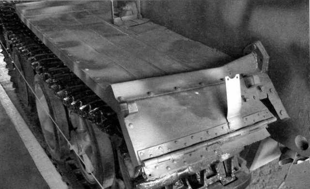 Иллюстрация к книге — Маленькие &quot;Тигры&quot;. Для разведки и связи [i_164.jpg]