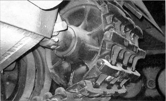 Иллюстрация к книге — Маленькие &quot;Тигры&quot;. Для разведки и связи [i_169.jpg]