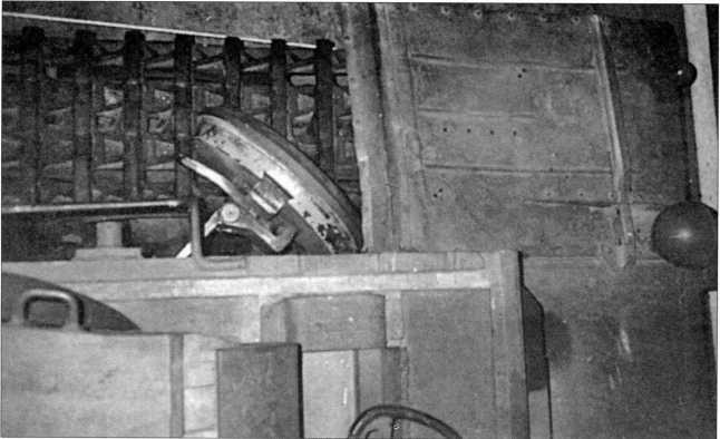 Иллюстрация к книге — Маленькие &quot;Тигры&quot;. Для разведки и связи [i_171.jpg]