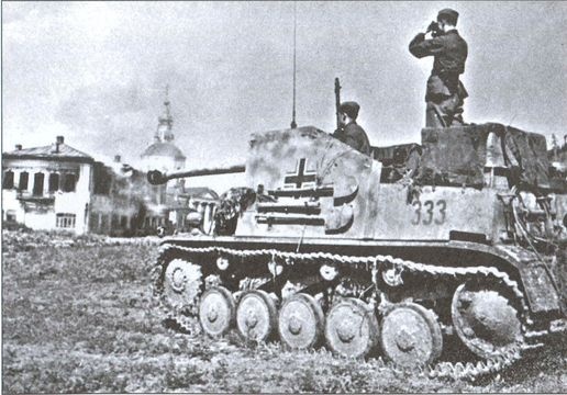 Иллюстрация к книге — У стен Смоленска [i_028.jpg]