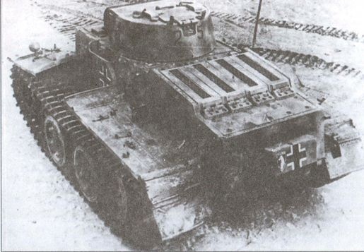 Иллюстрация к книге — У стен Смоленска [i_035.jpg]