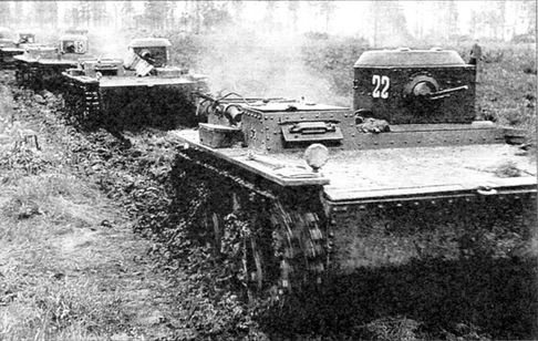 Иллюстрация к книге — &quot;Танки, вперед&quot;. Курьезы танковой войны в битве за Ленинград 1941-1944 гг. [i_021.jpg]