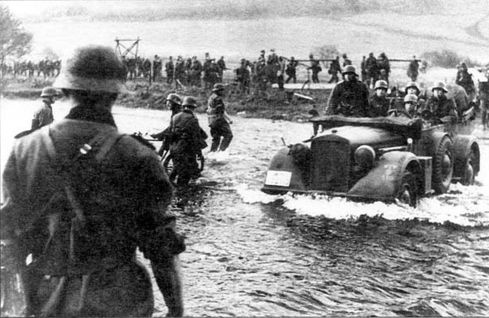 Иллюстрация к книге — Гибель фронтов [i_011.jpg]