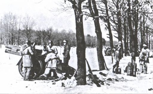 Иллюстрация к книге — Хроника окружения. Демянск и Харьков [i_015.jpg]