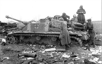 Иллюстрация к книге — У стен Берлина [i_021.jpg]