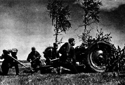 Иллюстрация к книге — Трагедия Брестской крепости. Антология подвига. Боевые действия 22 июня - 23 июля 1941 года [i_031.jpg]