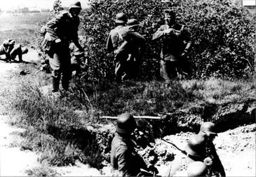 Иллюстрация к книге — Трагедия Брестской крепости. Антология подвига. Боевые действия 22 июня - 23 июля 1941 года [i_122.jpg]