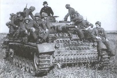 Иллюстрация к книге — Схватка титанов [i_020.jpg]