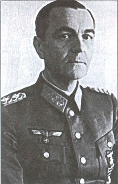 Иллюстрация к книге — Рубежи славы [i_017.jpg]