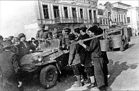 Иллюстрация к книге — Освобождение Правобережной Украины [i_036.jpg]