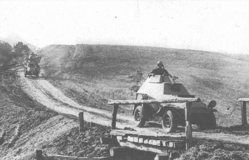 Иллюстрация к книге — Неизвестная война [i_026.jpg]