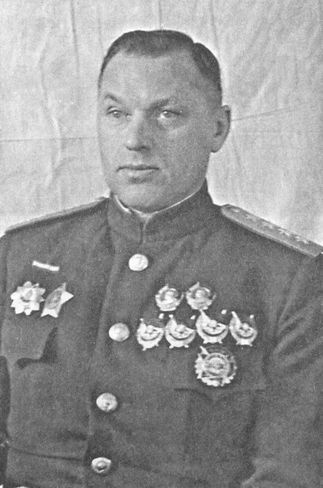 Иллюстрация к книге — Неизвестная война [i_034.jpg]