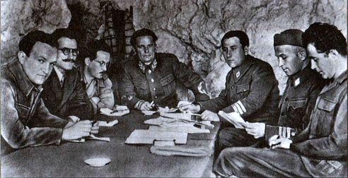 Иллюстрация к книге — Наша Прибалтика. Освобождение прибалтийских республик СССР [i_037.jpg]